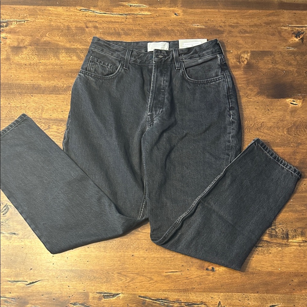 NWT- Everlane The 90s Cheeky Hourglass Jean